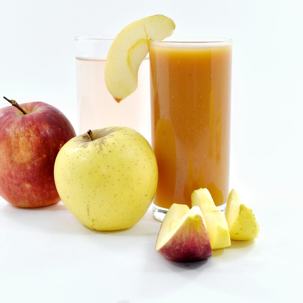 Jus de pomme chaud aux &eacute;pices